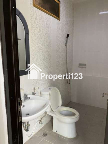 Rumah Hoek Bagus Siap Huni Kemang Pratama 2 Bekasi - 14