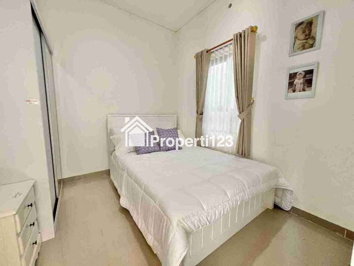 Rumah eksklusif rasa Villa di Cibinong Bogor - 3