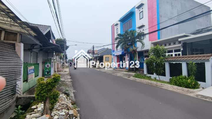 Rumah Prospek dan Strategis jl utama komplek di Depok - 6