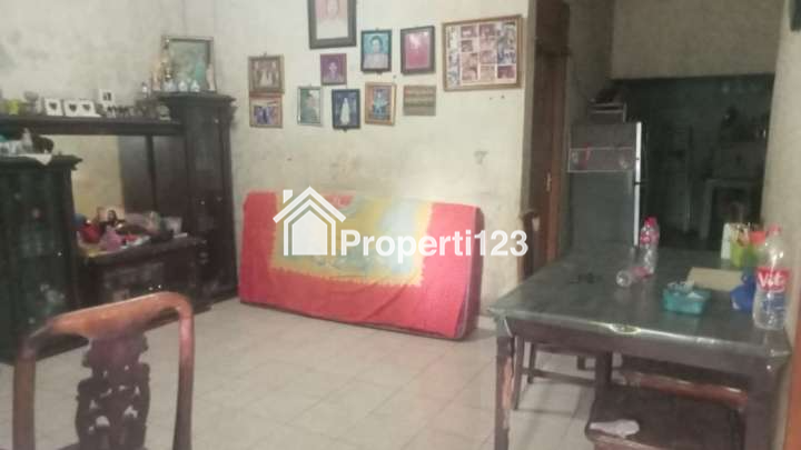 BU Rumah second Lt 200 m2 harga 450 juta di Sindang Kersa Depok - 11