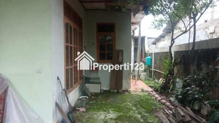 BU Rumah second Lt 200 m2 harga 450 juta di Sindang Kersa Depok - 10