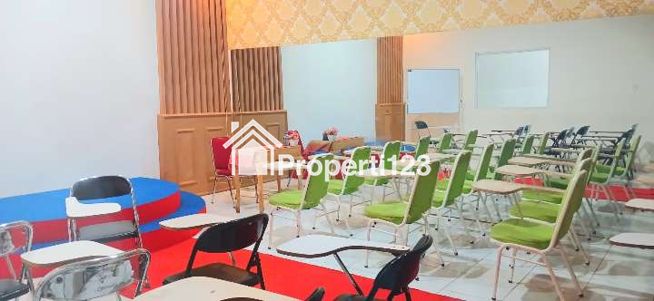 Disewakan Gedung Gudang Di Ubung Dkt Jl Cargo,Cokroaminoto Denpasar Bali - 2