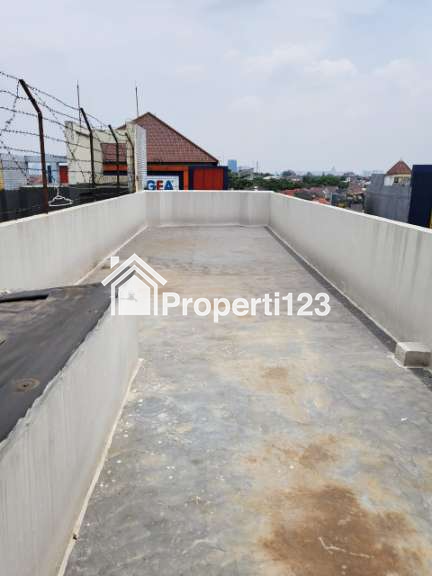 Ruko 3,5 Lantai Pinggir Jalan Raya Ragunan - Pasar Minggu Murah - 7