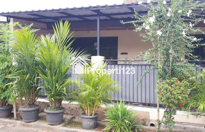 Rumah Dijual di Jakarta Barat Dekat Lippo Mall Puri, Puri Indah Mall, Pasar Laris Kosambi, Stasiun Rawabuaya, RS Mandaya Royal Hospital Puri - 1