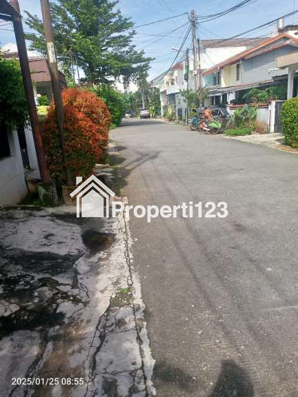 Rumah second murah di perum Depok Utara Beji Depok - 8