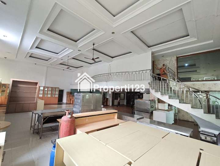 Gedung Gudang Jalan Danau Sunter Barat Sunter Agung Jakarta Utara - 2