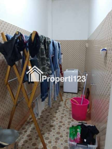 Rumah second 2 lantai dalam cluster di Mampang Depok - 13