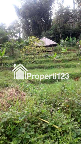 TANAH VIEW KOTA BANDUNG UNTUK RUMAH VILLA DAN KEBUN   DI UJUNG BERUNG - 1