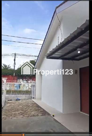 Disewakan Rumah dekat Stasiun Depok Lama. Cocok untuk tempat usaha. - 4