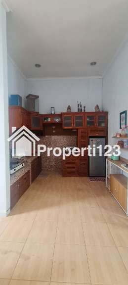 Rumah Taman Majapahit 4 KT 2 KM - 8