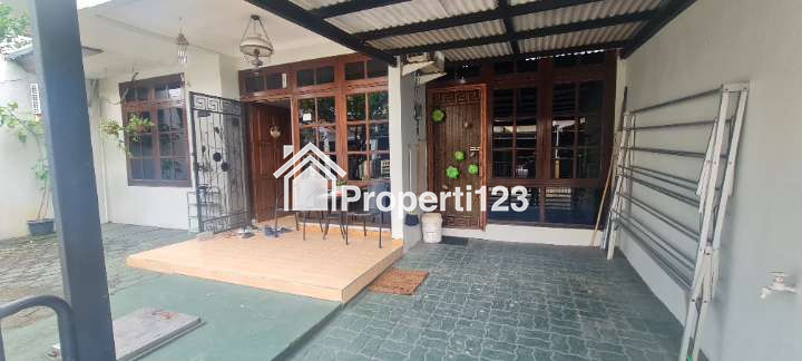 Rumah Taman Majapahit 4 KT 2 KM - 2