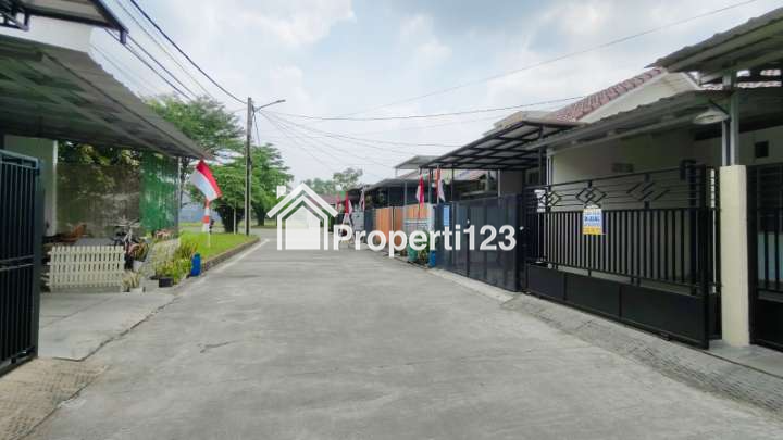 Rumah Siap Huni  Permata Legenda 3 Padurenan Mustika Jaya Bekasi - 3