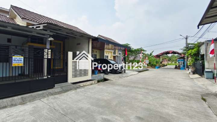 Rumah Siap Huni  Permata Legenda 3 Padurenan Mustika Jaya Bekasi - 2