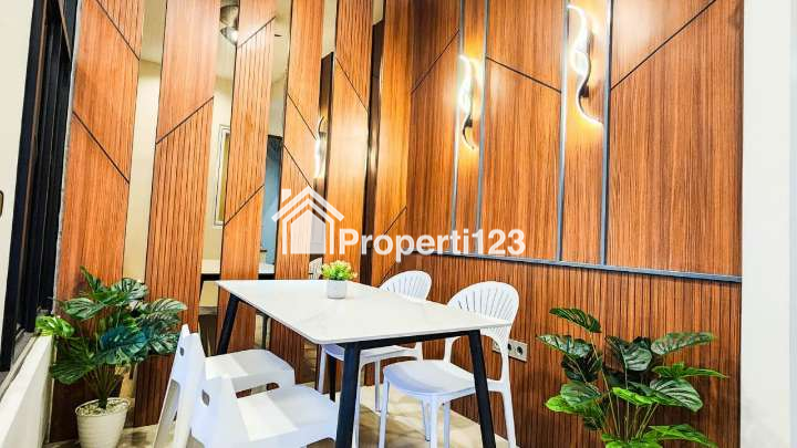 Jual Kost Full Penghuni di Tanjung Duren Jakarta Barat - 6