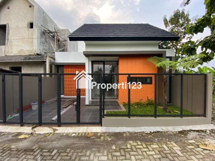 Villa Unik di Jl Kaliurang Km 11 Sleman, SHM PBG Ready Siap AJB - 1