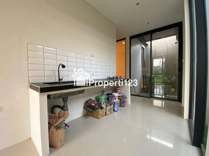 Villa Unik di Jl Kaliurang Km 11 Sleman, SHM PBG Ready Siap AJB - 5