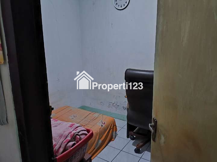 Dijual Rumah Tinggal - 5