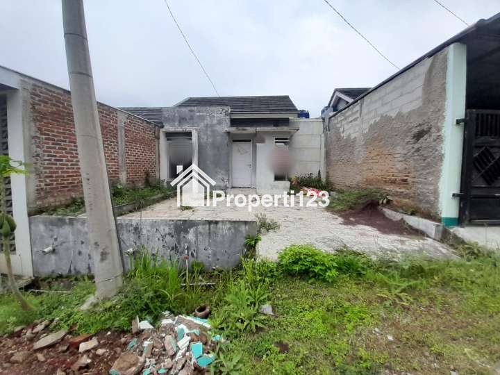 Dijual Rumah Lelang di Bumi Cempaka Asri Padalarang - 1