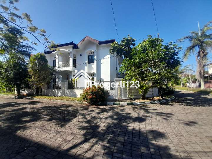 RUMAH MEWAH DI LOKASI STRATEGIS BANJARMASIN - 1