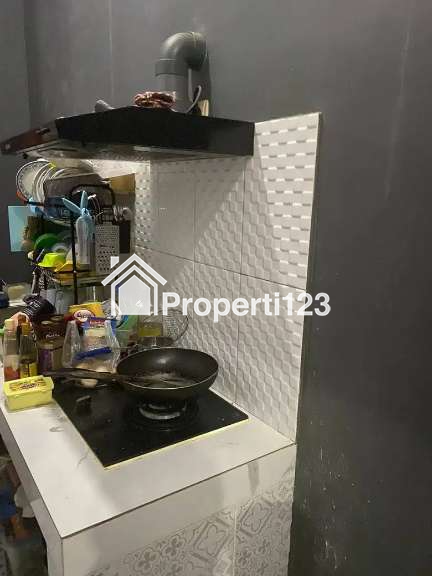 DIJUAL RUMAH SIAP HUNI FULL FURNISH 10 MENIT DARI TOLL SAWANGAN - 12