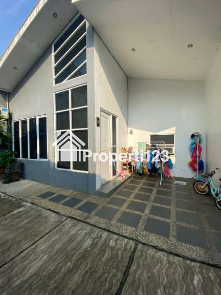 DIJUAL RUMAH SIAP HUNI FULL FURNISH 10 MENIT DARI TOLL SAWANGAN - 2