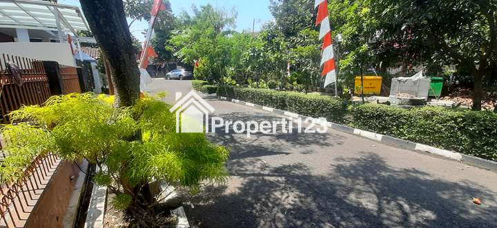 RUMAH VIEW TAMAN DAN PLAYGROUND LINGKUNGAN SEJUK ASRI DAN TENANG DI ARCAMANIK BANDUNG - 14