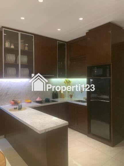DI JUAL RUMAH SULTAN DI PODOMORO PARK - 6
