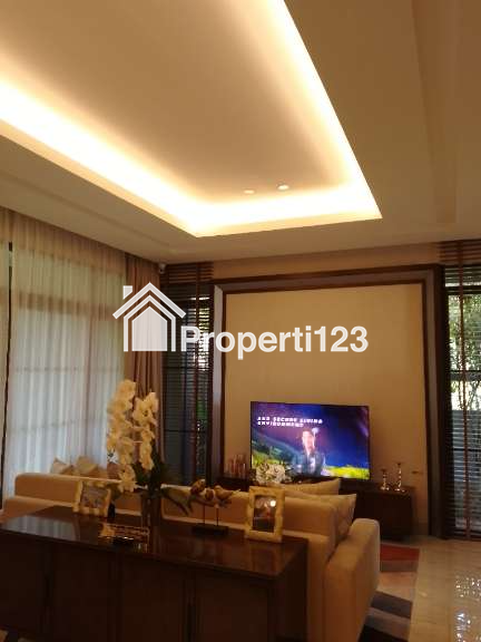 DI JUAL RUMAH SULTAN DI PODOMORO PARK - 8