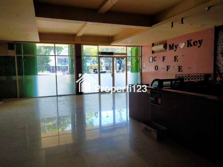 Disewakan Ruko 4 Lantai Nol jalan Raya Ir Soekarno Merr Surabaya, 2 Unit jejer - 6