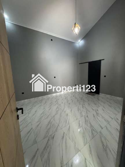 Rumah second terawat di Poin Mas Depok - 10