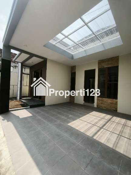 Rumah Baru Siap Huni dekat Pasar Cebongan - 2