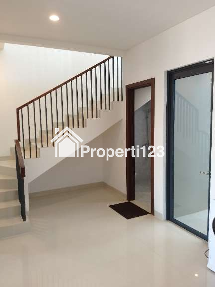DI JUAL RUMAH UNDER 2M DI PODOMORO PARK BANDUNG - 7