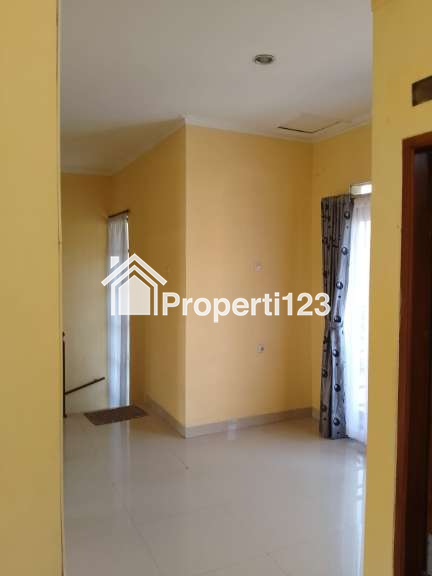 DI SEWA RUMAH DI DE GREEN GRANDE RESIDENCE CIWASTRA - 4
