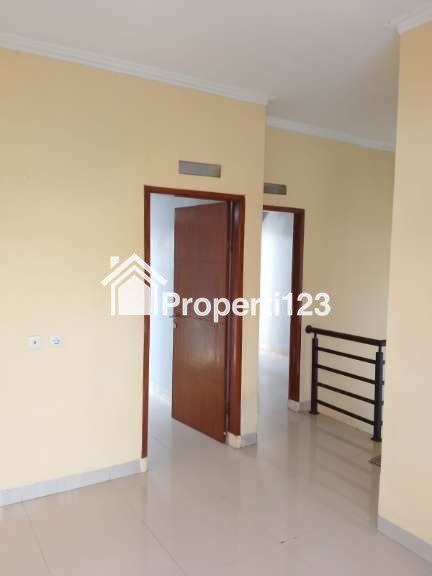 DI SEWA RUMAH DI DE GREEN GRANDE RESIDENCE CIWASTRA - 5