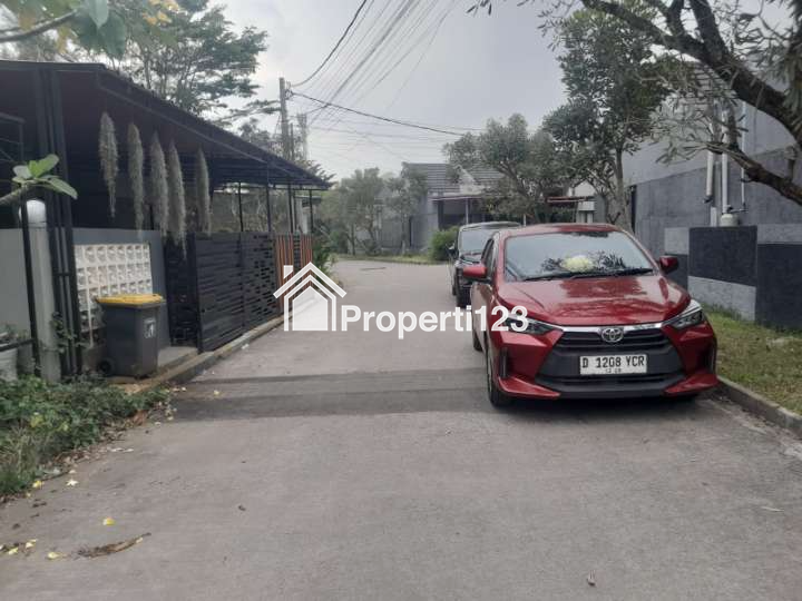 Dijual Rumah Lelang di Komplek Malakasari Residence - 4