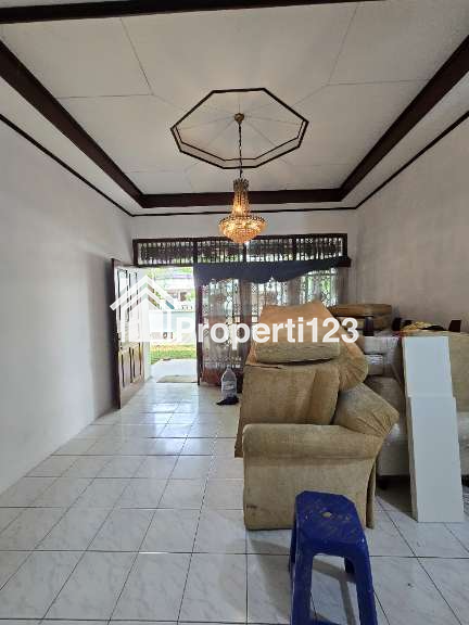 Rumah lama cocok untuk kosan di Cempaka Putih Jakpus - 3