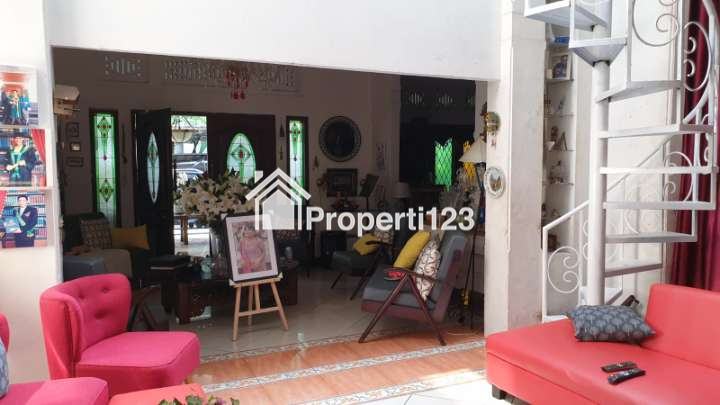 DIJUAL Rumah di Jl. Yusuf Adiwinata Menteng Jakarta - 5