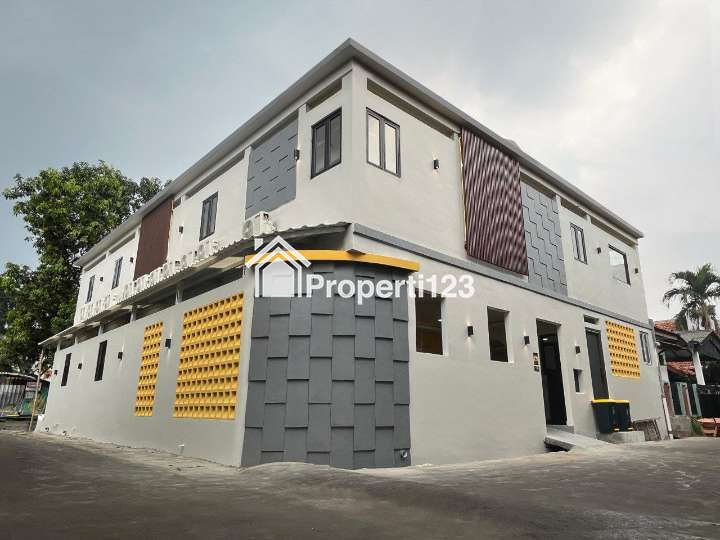 DIJUAL CEPAT BUB (BUTUH UANG BANGET) KOST EKSKLUSIF DI JANTUNGNYA BINTARO - 1