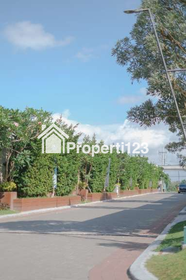 10 Menit Kampus UGM, Jalan Lebar, Hunian Bergaya Minimalis Elegan - 4