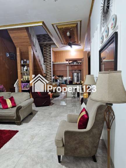 Rumah nyaman dekat mesjid - 1
