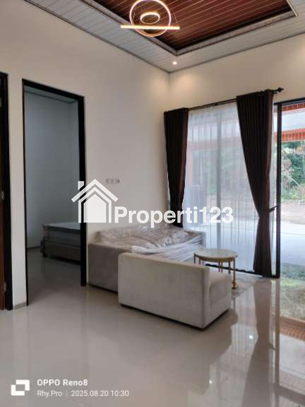Rumah Baru Siap Huni FULL FURNISH dekat Kampus UII Jogja - 2