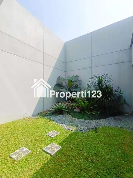 DI JUAL RUMAH MEWAH DI CHERRYFIEL LOKASI STRATEGIS - 8