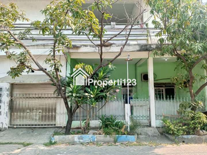 *Jual Rumah Kost + Toko Lokasi Strategis Di Wisma Tropodo Waru Sidoarjo* - 1