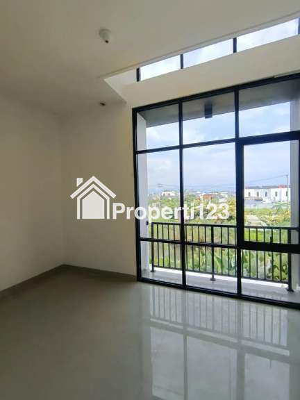 DI JUAL RUMAH MINIMALIS DI GLAND CIWASTRA PARK - 11