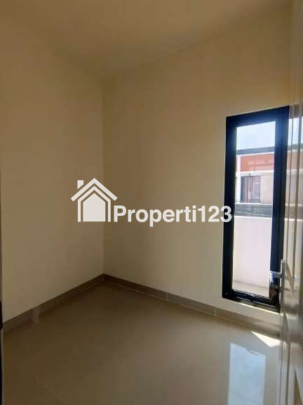 DI JUAL RUMAH MINIMALIS DI GLAND CIWASTRA PARK - 8
