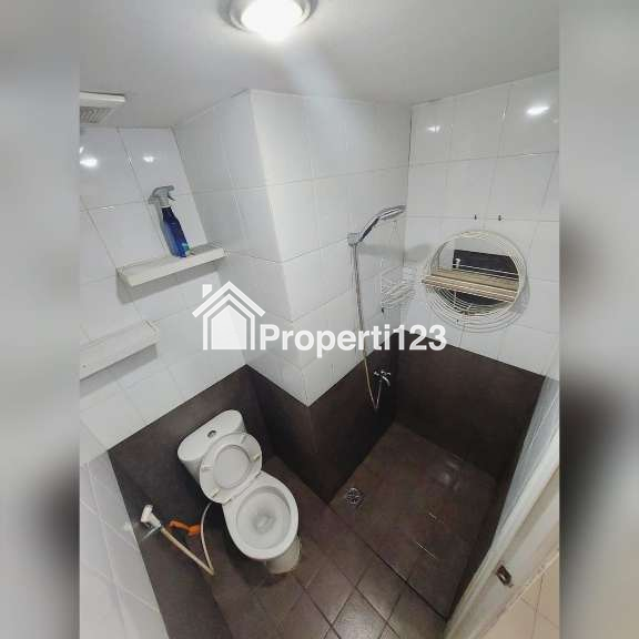 Unit apartment green pramuka studio full furnish bulanan murah - 4