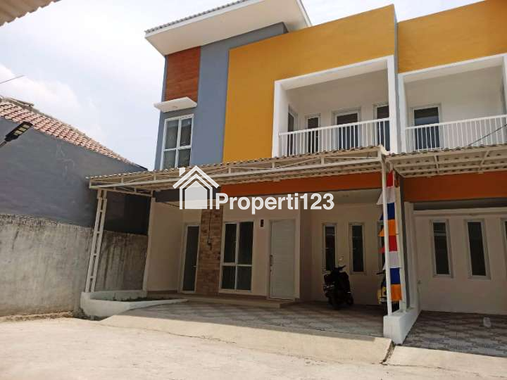 Town House WKR Resort Pondok Gede - 2