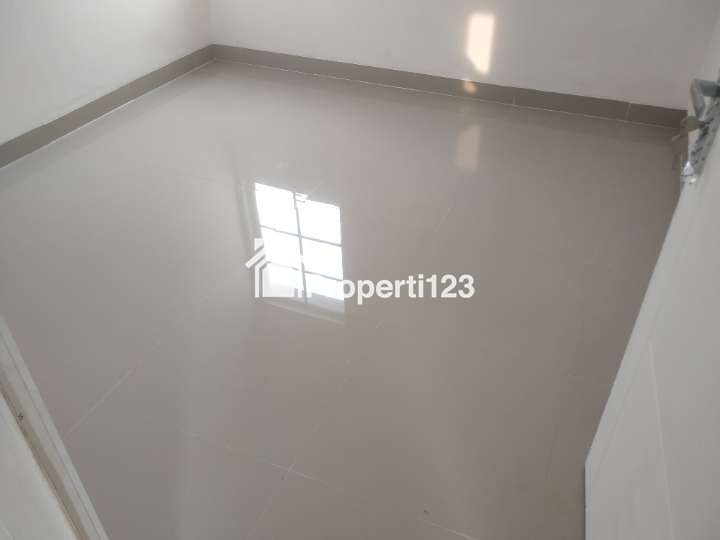 Town House WKR Resort Pondok Gede - 4