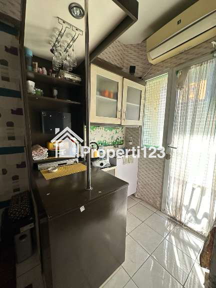 Dijual murah apartment green pramuka tipe studio furnish - 4