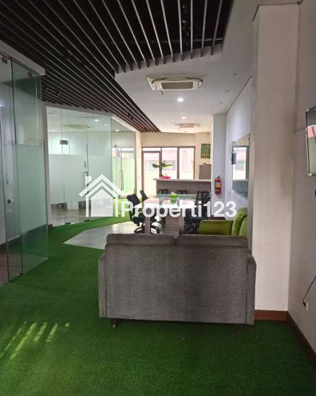 Dijual Cepat Gedung Di Area Premium Kebayoran Baru, Jakarta Selatan - 2